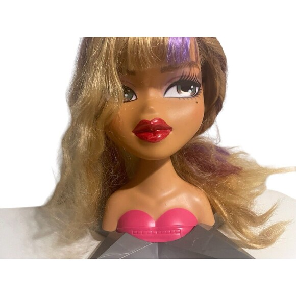 Bratz TWISTY STYLE STYLING HEAD YASMIN DOLL  FUNKY FASHION MAKEOVER 2002 - Picture 11 of 14